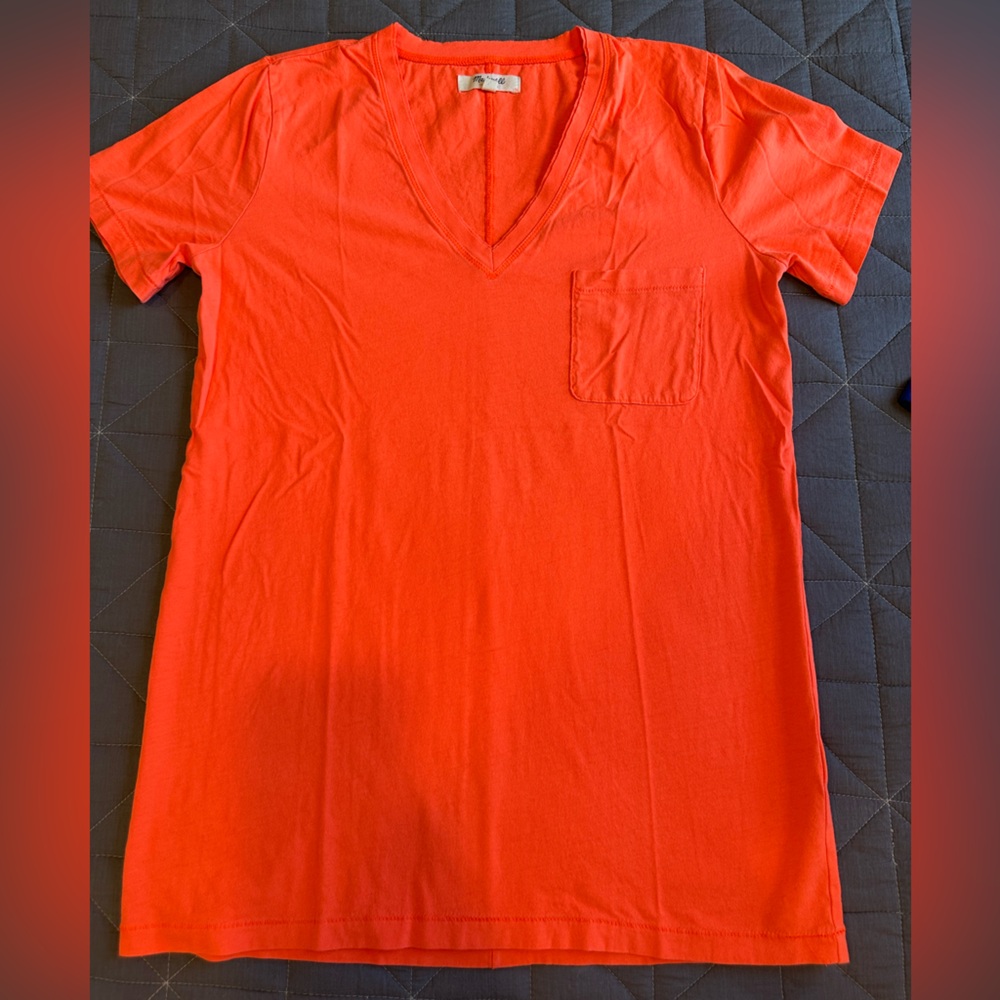 New Madewell V Neck Raw Hem pocket t shirt size M